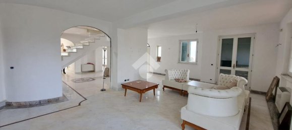 Villa de 3 dormitorios en Patrica, Italy No. 310123 5