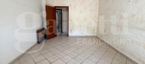 5-salle Appartement à Angri, Italy No. 135204 12