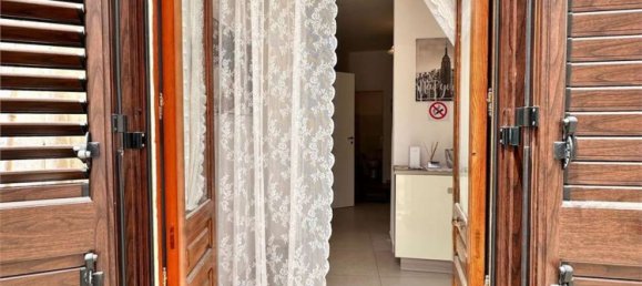 4-Zimmer Wohnung in Noto, Italy, Nr. 169475 2