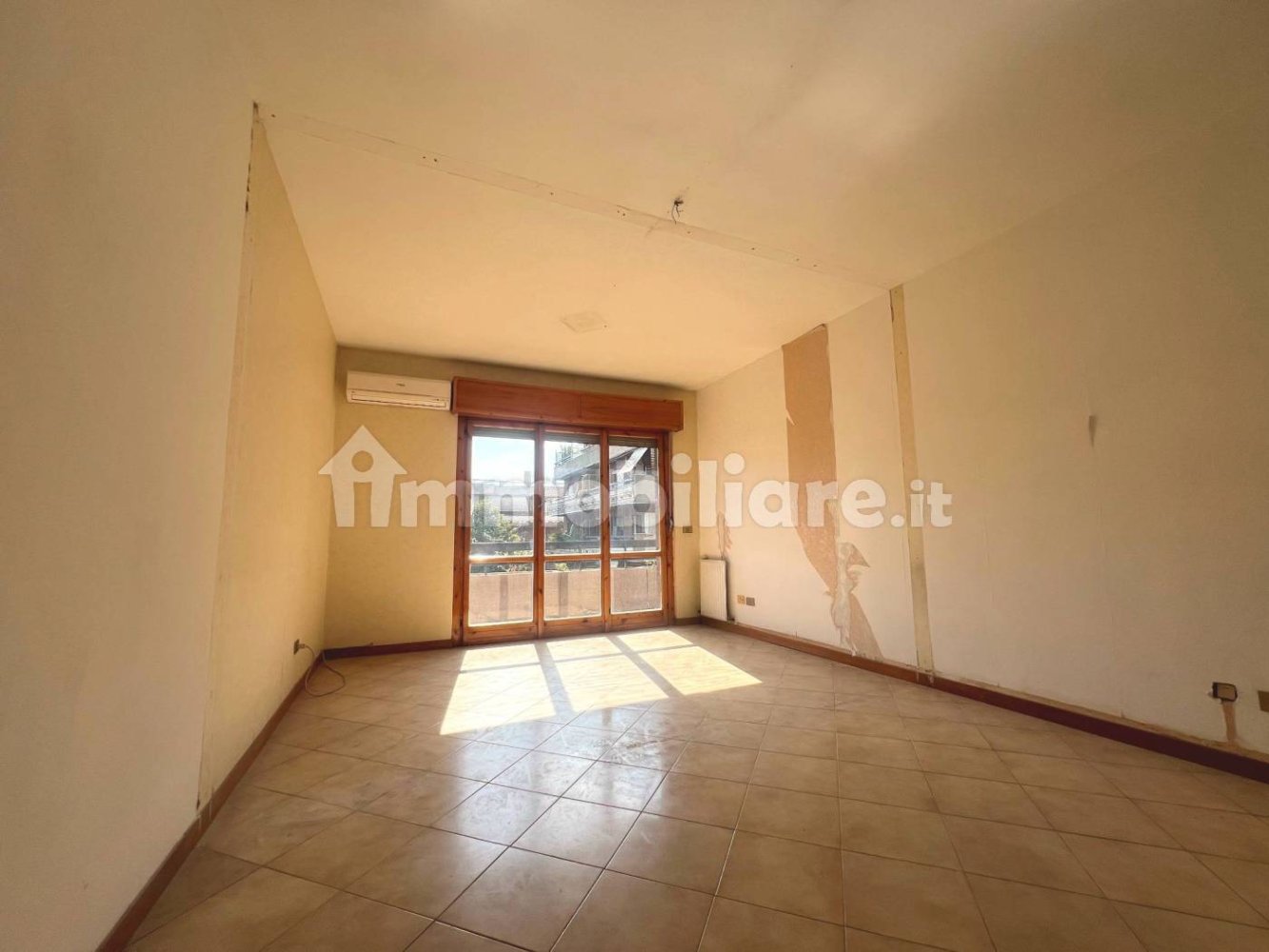 1 bedroom Apartment in Guidonia Montecelio, Italy No. 375292