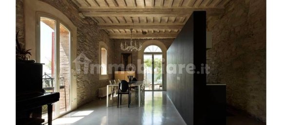 4 غرف نوم منزل في Calci, Italy رقم 196566 14