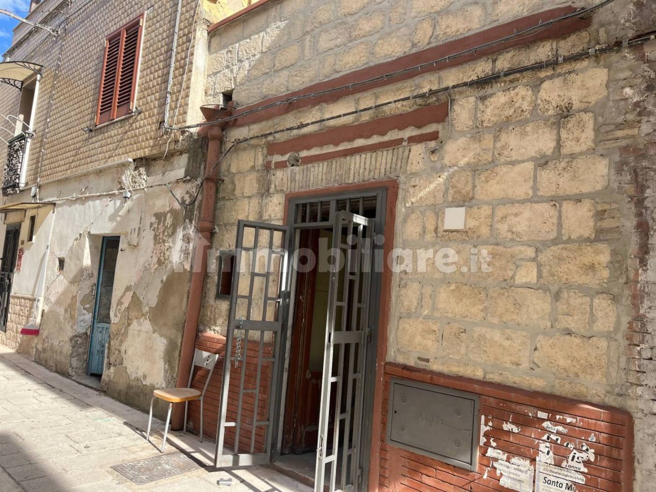 3 bedrooms Apartment in Foggia, Italy No. 355548