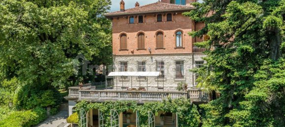 11 bedrooms Villa in Varese, Italy No. 188326 3