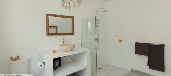 3 bedrooms Villa in South Kuta, Indonesia No. 4336 11