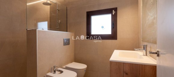 3 Schlafzimmer Haus in Castelldefels, Spain, Nr. 191328 7