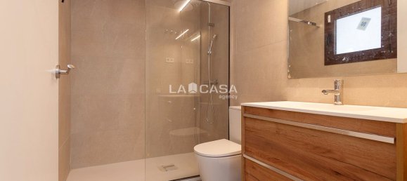 3 Schlafzimmer Haus in Castelldefels, Spain, Nr. 191328 5