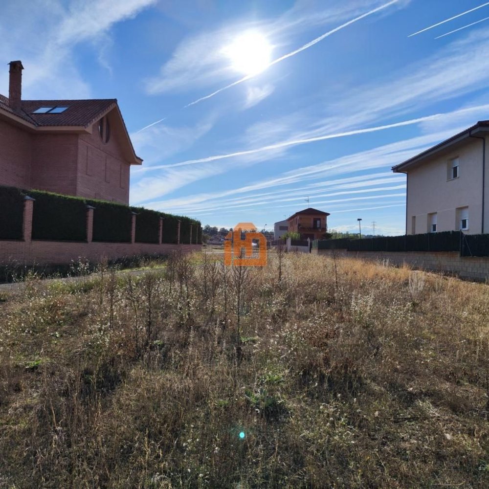 Grundstück in San Andres del Rabanedo, Spain, Nr. 33085