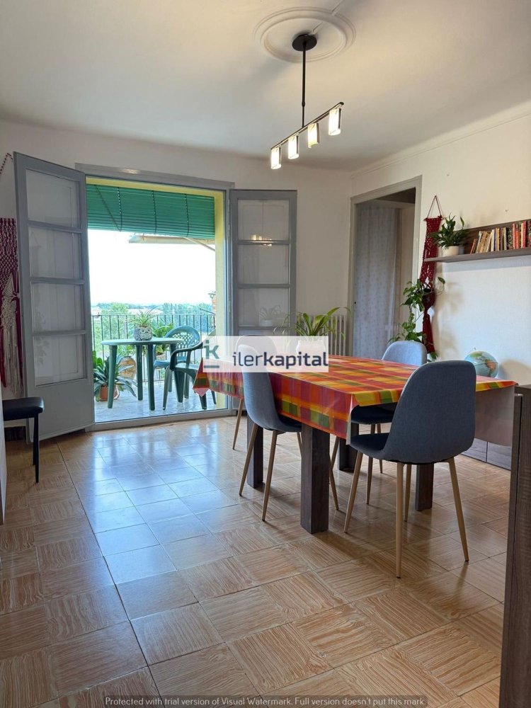 4 chambres Maison de ville à Lleida, Spain No. 252392