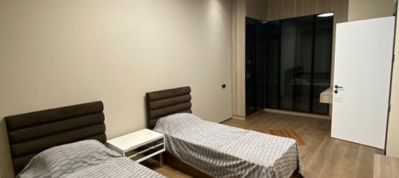 3 Schlafzimmer Wohnung in Sabuntschu, Azerbaijan, Nr. 1704 15