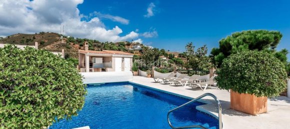 6 bedrooms Villa in Estepona, Spain No. 100778 7