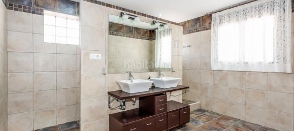 6 bedrooms Villa in Estepona, Spain No. 100778 23