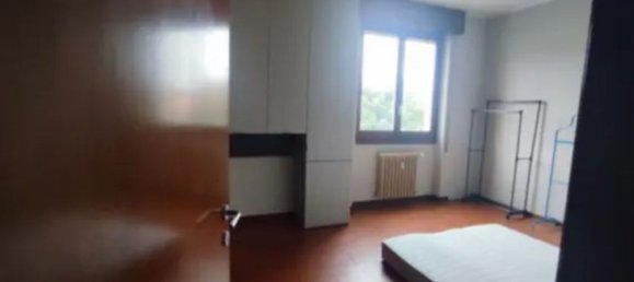 Квартира с 3 комнатами в Аграте Брианца, Италия № 155690 17