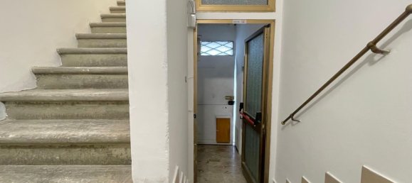 8 rooms Duplex in Florence, Italy No. 192143 2