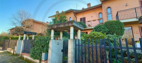 5 rooms Villa in Roncello, Italy No. 15636 8