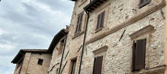 Квартира с 6 комнатами в Ночера Умбра, Италия № 233354 4