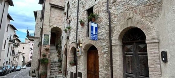 Квартира с 6 комнатами в Ночера Умбра, Италия № 233354 18