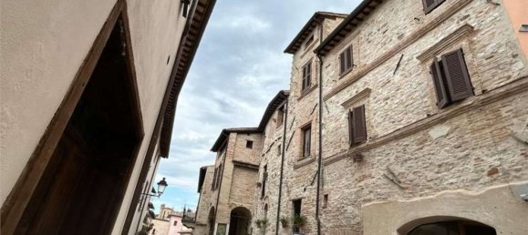 Квартира с 6 комнатами в Ночера Умбра, Италия № 233354 8