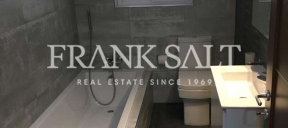 2 bedrooms Penthouse in Marsaskala, Malta No. 9737 9