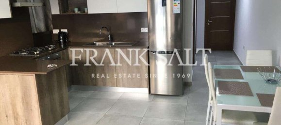 2 bedrooms Penthouse in Marsaskala, Malta No. 9737 4