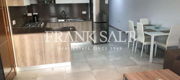 2 bedrooms Penthouse in Marsaskala, Malta No. 9737 5