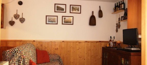 3 rooms Apartment in Antey Saint Andre, Italy No. 142387 7