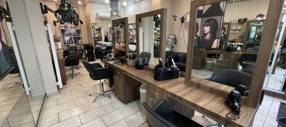 Propriété commerciale à Aubervilliers, France 60m² No. 177196 6