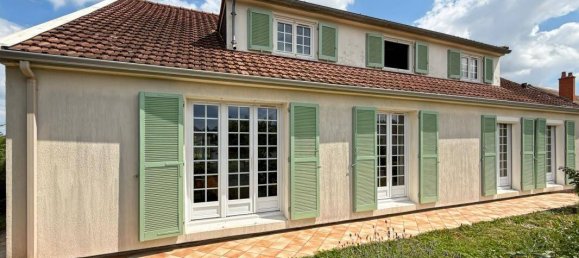 4 bedrooms Villa in Saint-Jean-le-Blanc, France No. 291063 2