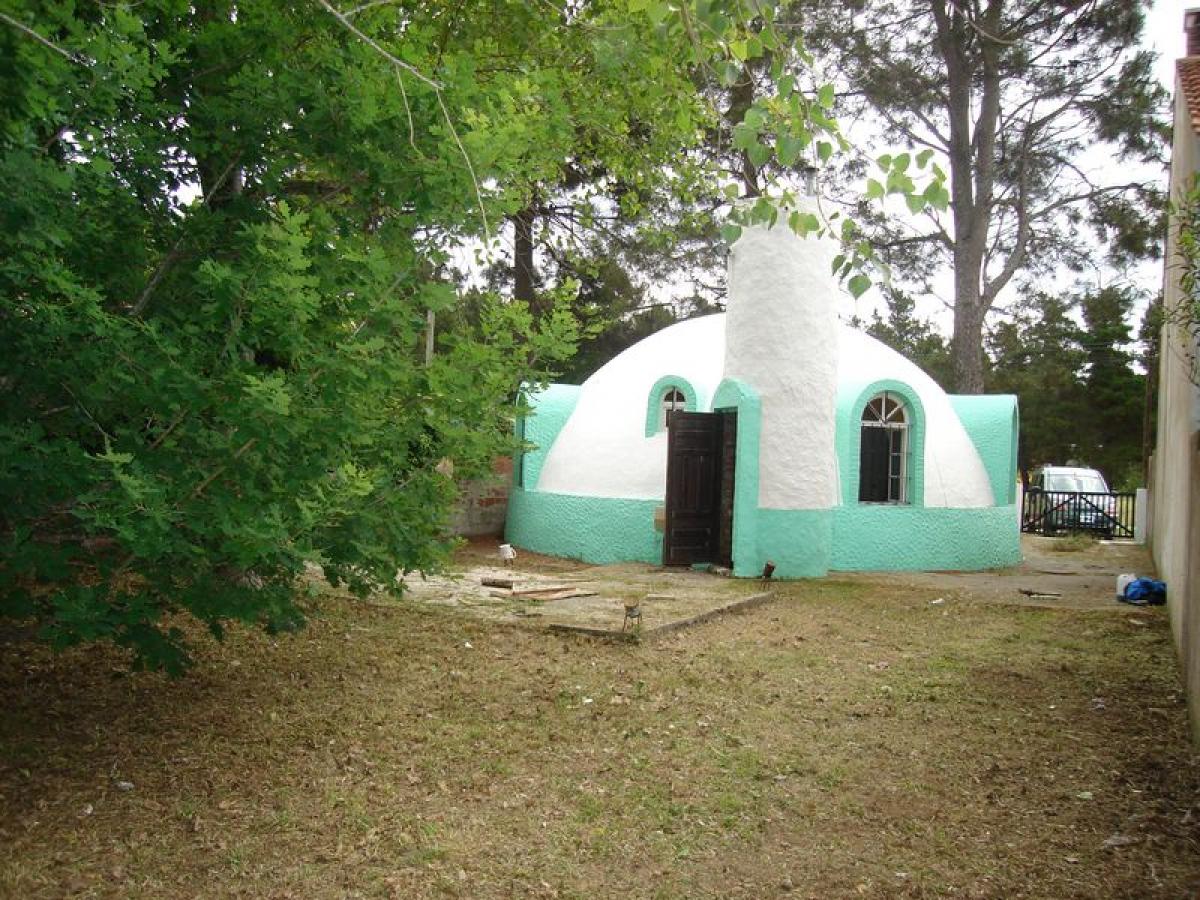 Casa de 2 dormitorios en Mar del Plata, Argentina No. 96866
