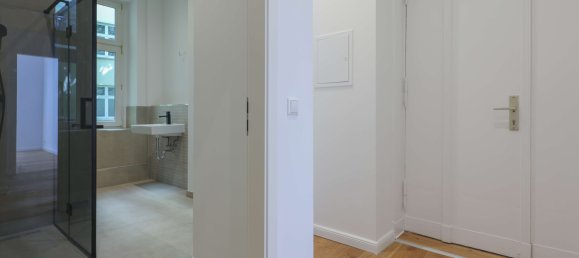 220m² Building in Friedrichshain, Germany No. 24312 18