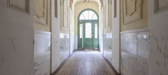 220m² Building in Friedrichshain, Germany No. 24312 26