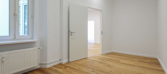 220m² Building in Friedrichshain, Germany No. 24312 14