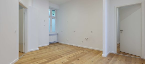 220m² Building in Friedrichshain, Germany No. 24312 9