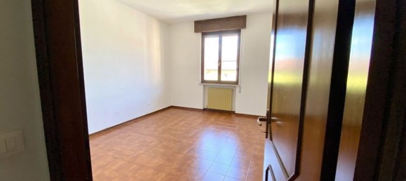 3غرفة شقة في Goito, Italy رقم 338410 8