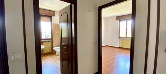 3غرفة شقة في Goito, Italy رقم 338410 7