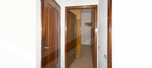 3 rooms Apartment in Parabiago, Italy No. 34304 14