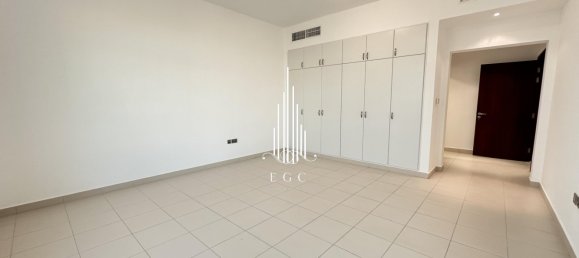 Villa T6 em Khalifa City, UAE N.º 26159 25