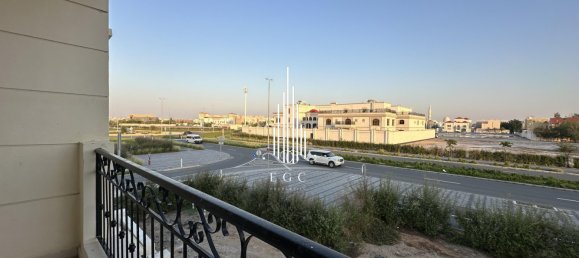 Villa T6 em Khalifa City, UAE N.º 26159 5