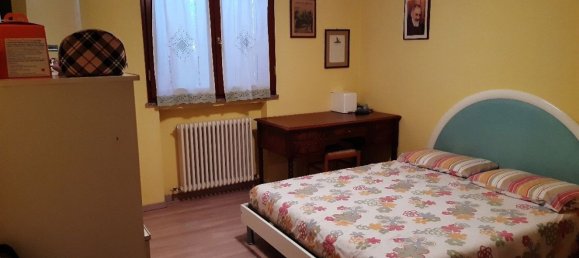 Вилла с 5 комнатами в Монтеккьо Эмилия, Италия № 79449 3