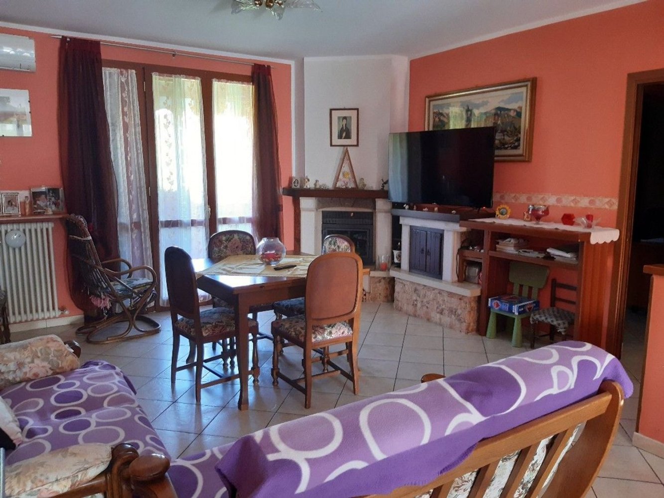 Вилла с 5 комнатами в Монтеккьо Эмилия, Италия № 79449