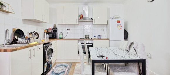 2 bedrooms Apartment in London, United Kingdom No. 11485 8