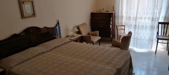 4 rooms House in Enna, Italy No. 251687 6