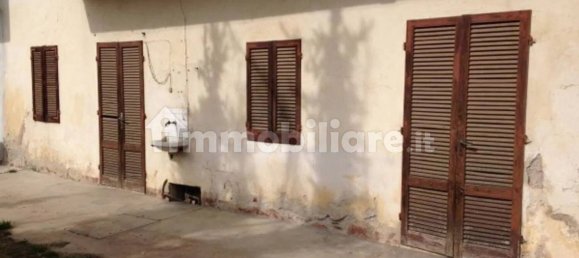 6 bedrooms Villa in Suno, Italy No. 207893 2