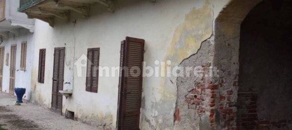 6 bedrooms Villa in Suno, Italy No. 207893 6