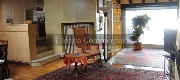 6 bedrooms House in Brescia, Italy No. 87724 9