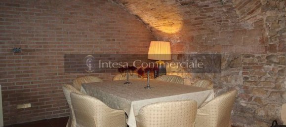 6 bedrooms House in Brescia, Italy No. 87724 4