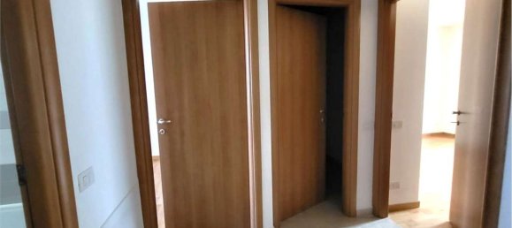 4 rooms Apartment in Sant'Elpidio a Mare, Italy No. 153812 7