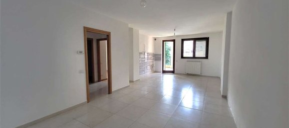 4 rooms Apartment in Sant'Elpidio a Mare, Italy No. 153812 18