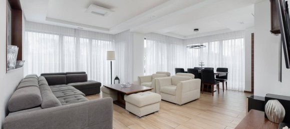 Дом с 8 комнатами в Передняя Померания-Грайфсвальд, Германия № 136261 3