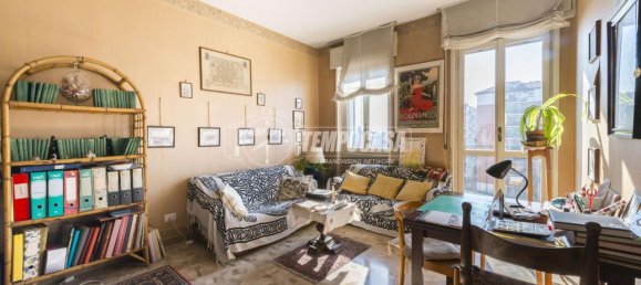 4 rooms Apartment in Milan, Italy No. 242364 3