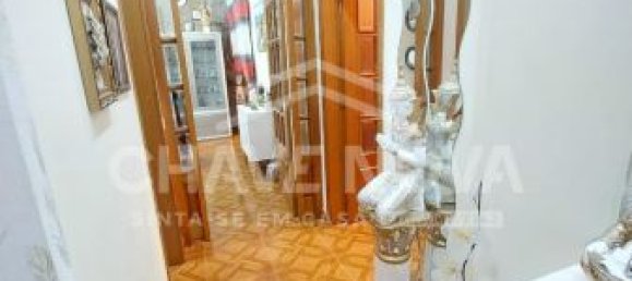 Apartamento de 2 dormitorios en Porto, Portugal No. 55227 7